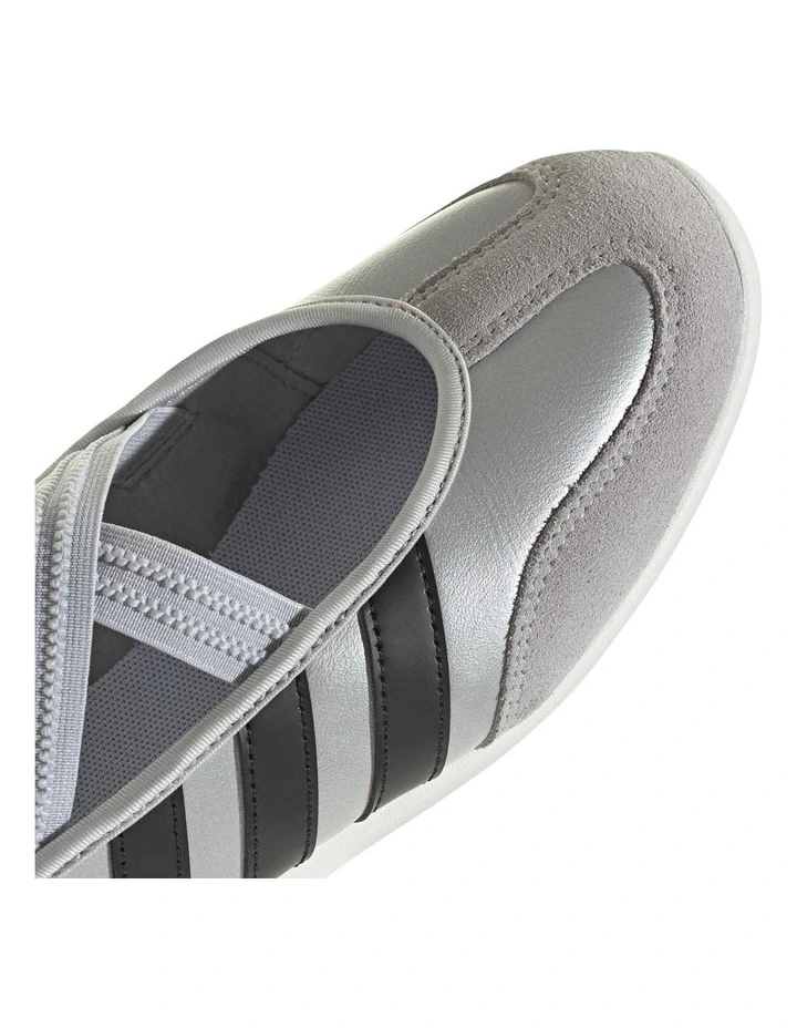 Barreda Mary Jane Shoes in Silver image 7