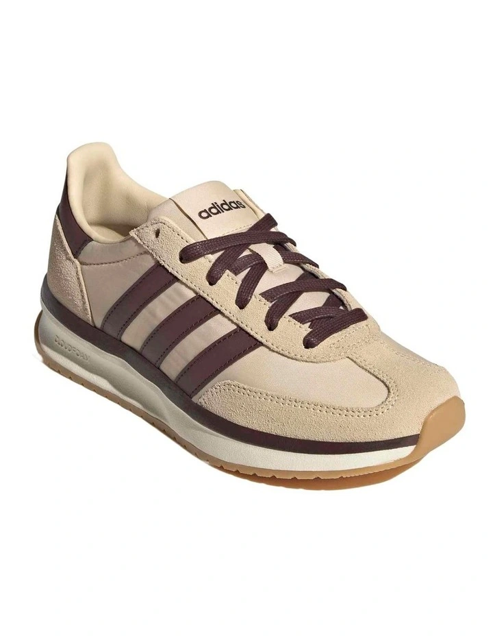 Run Shoes 70s 2.0 in Beige image 5