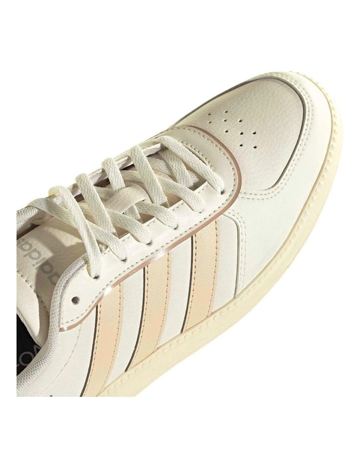 Breaknet Sleek Shoes in Beige image 7