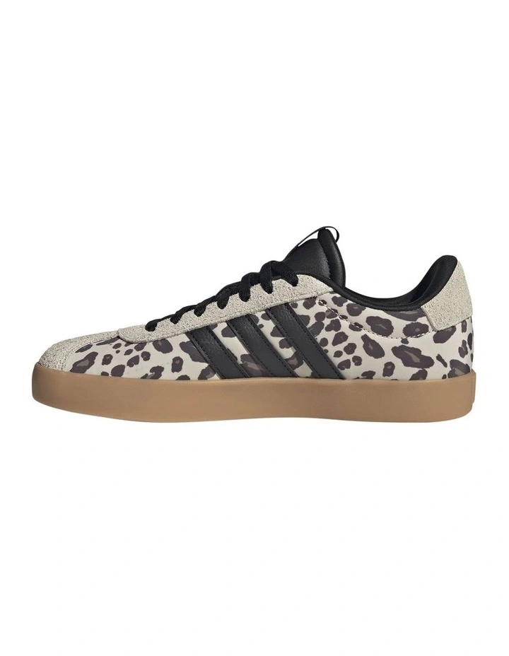 VL COURT 3.0 Shoes in Crystal Linen Leopard Print image 3