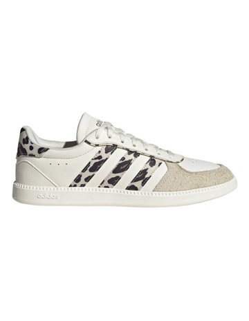 KI2639 CORE WHITE/CR colour