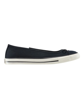 A16210 BLACK/EGRET/B colour