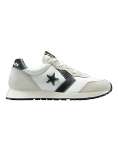 Omega Trainer Shoe in Vintage White