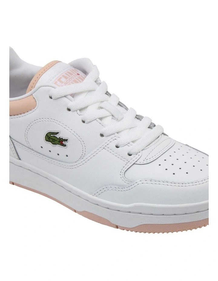Linedrive Sneakers in White image 3