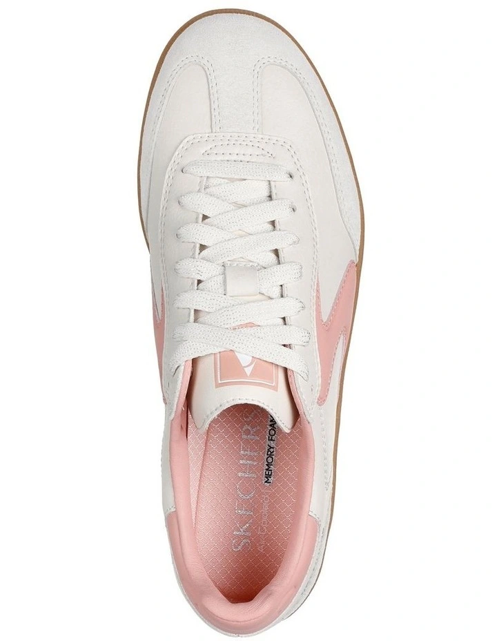 185232 Hotshot Kickoff Shoes in Natural Pink image 2