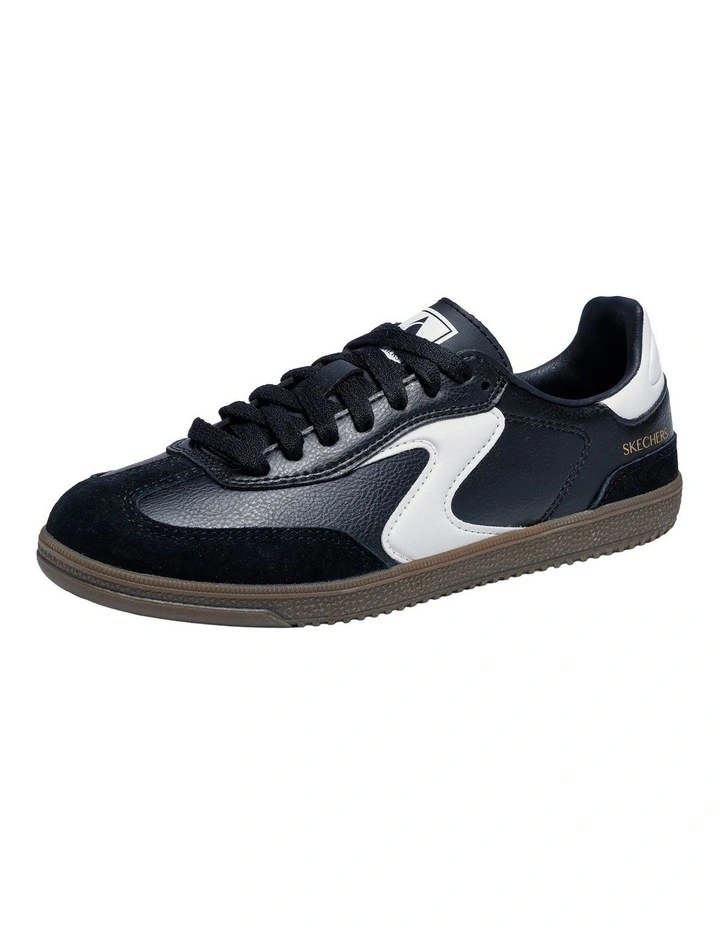 Hotshot Kickoff in Black/White image 2