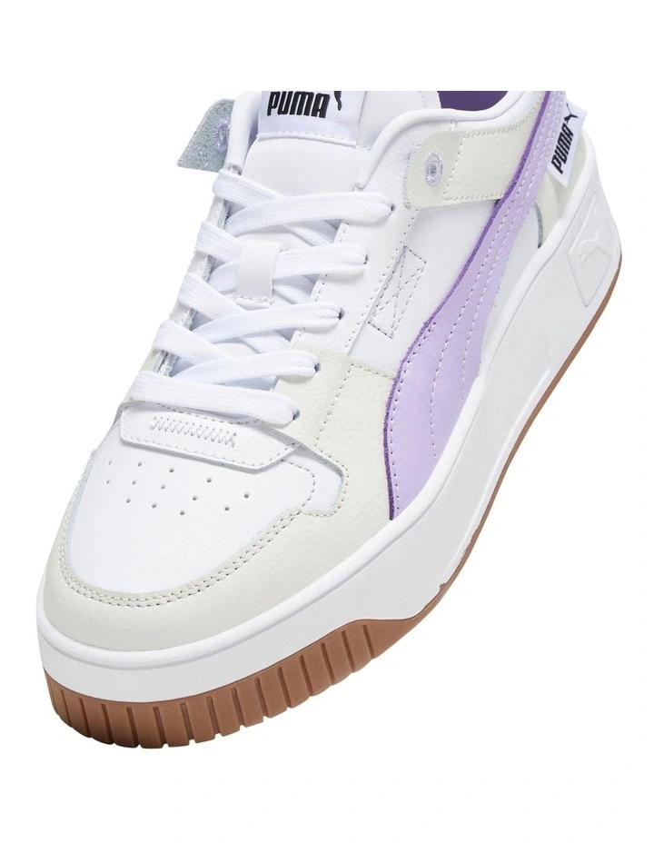 Carina Street VTG Sneaker in White image 6