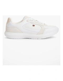 Skyla Light Runners in White