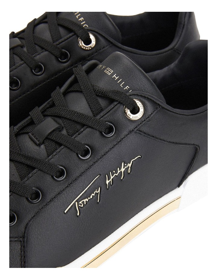 jordan retro low bred