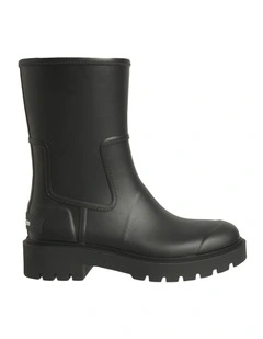 Waterproof Flexible Lug Sole Rainboot in Black