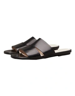 Leather Sandals in Black