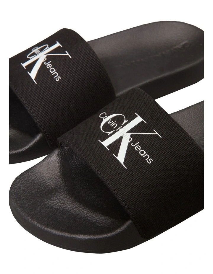Canvas Logo Slides in Black image 3
