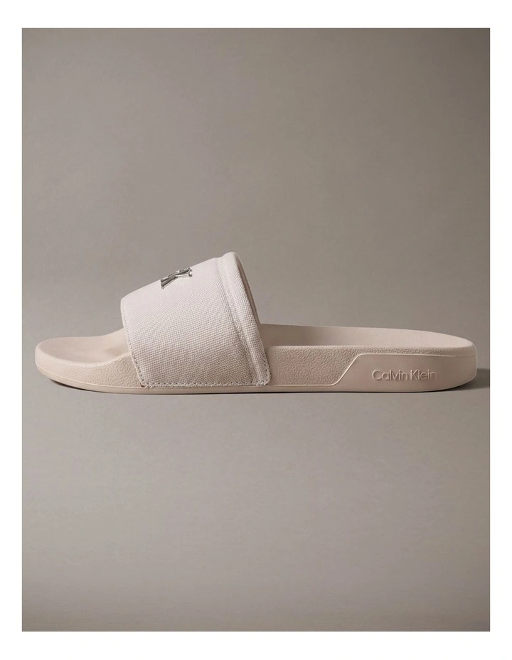 Nemo Canvas Signature Logo Sliders in Crystal Grey image 2