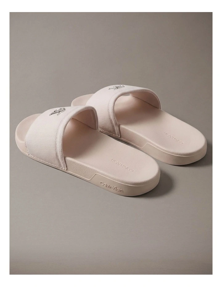 Nemo Canvas Signature Logo Sliders in Crystal Grey image 3