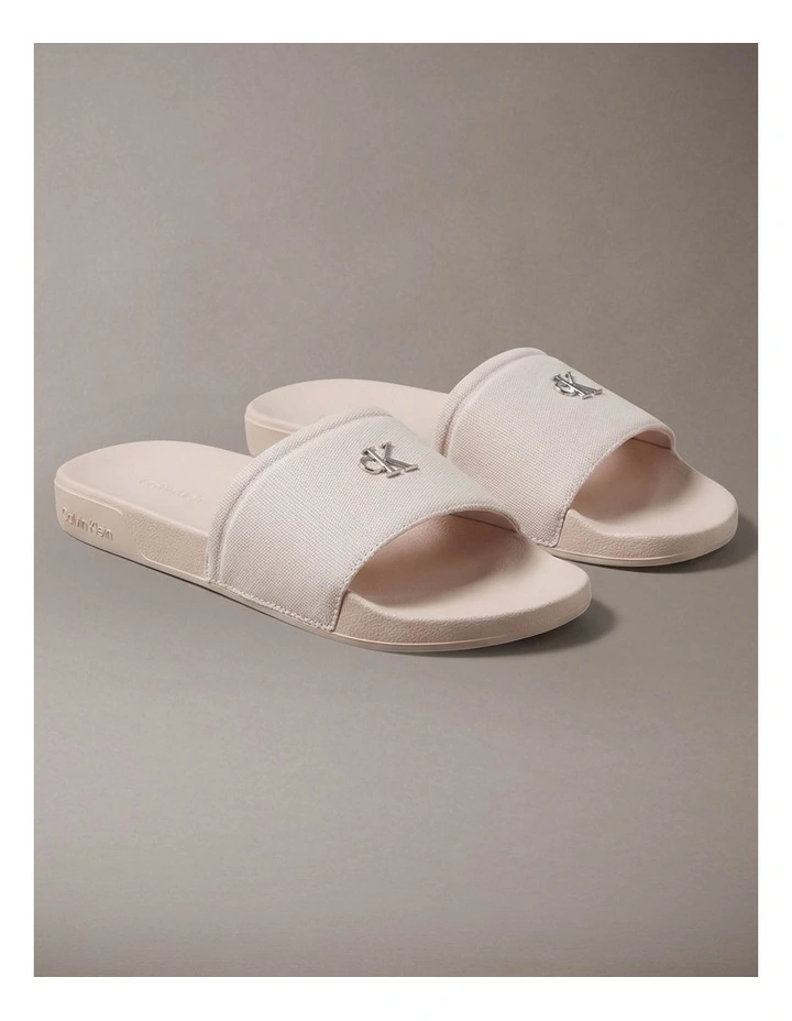 Nemo Canvas Signature Logo Sliders in Crystal Grey image 4