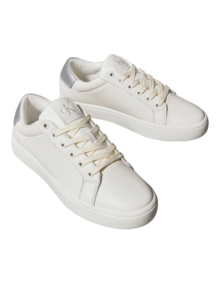 Classic Cupsole Low OHB Sneakers in White image 4