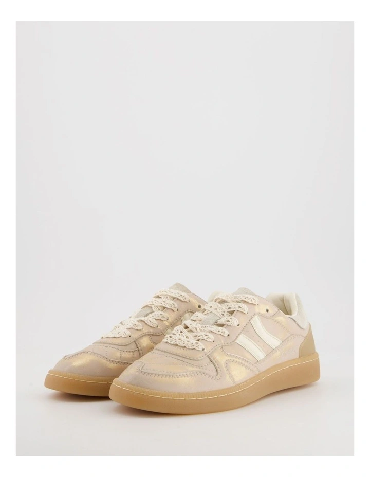 Goal Sneaker in Glowstrike image 2