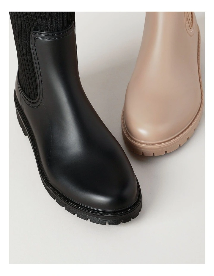 Raia Boot in Black image 7