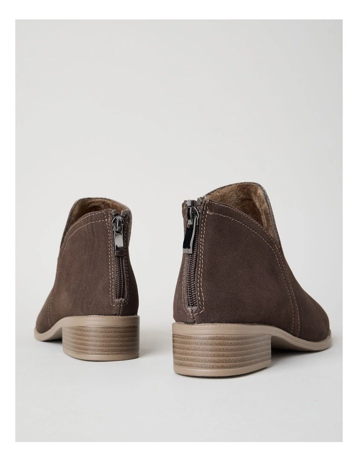 Dublin Boot in Chocolate Suede image 3