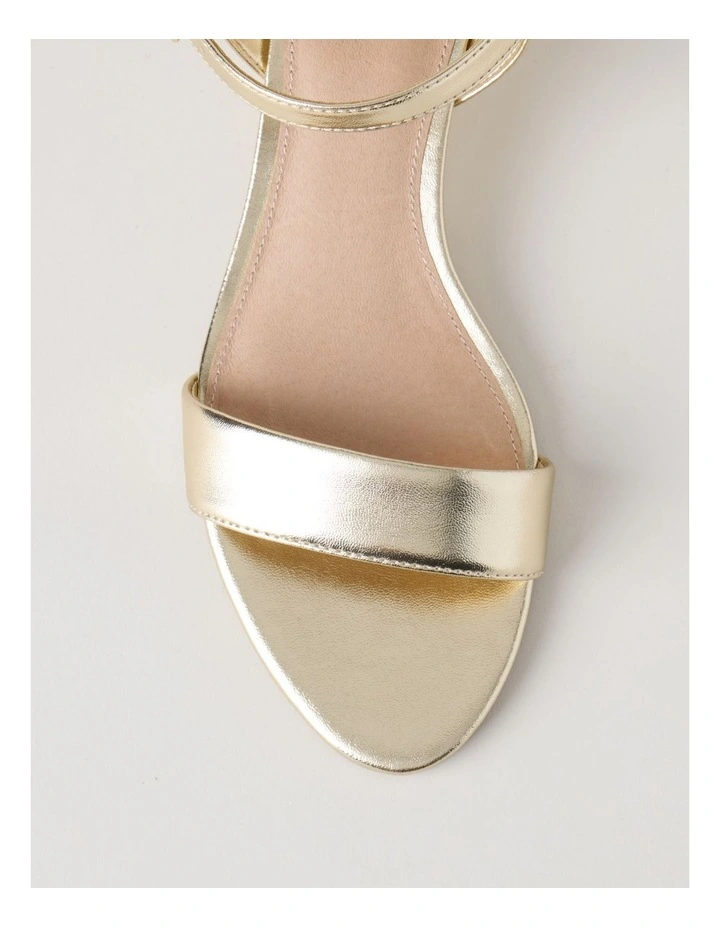 Cora Sandal in Gold image 6