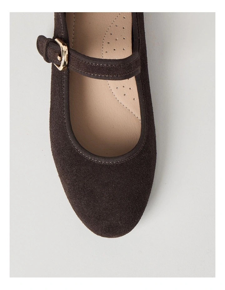 Trudy Flat Shoes in Chocolate Suede image 4