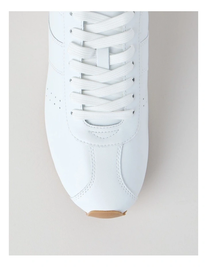 Lyon Sneaker in Egret image 5