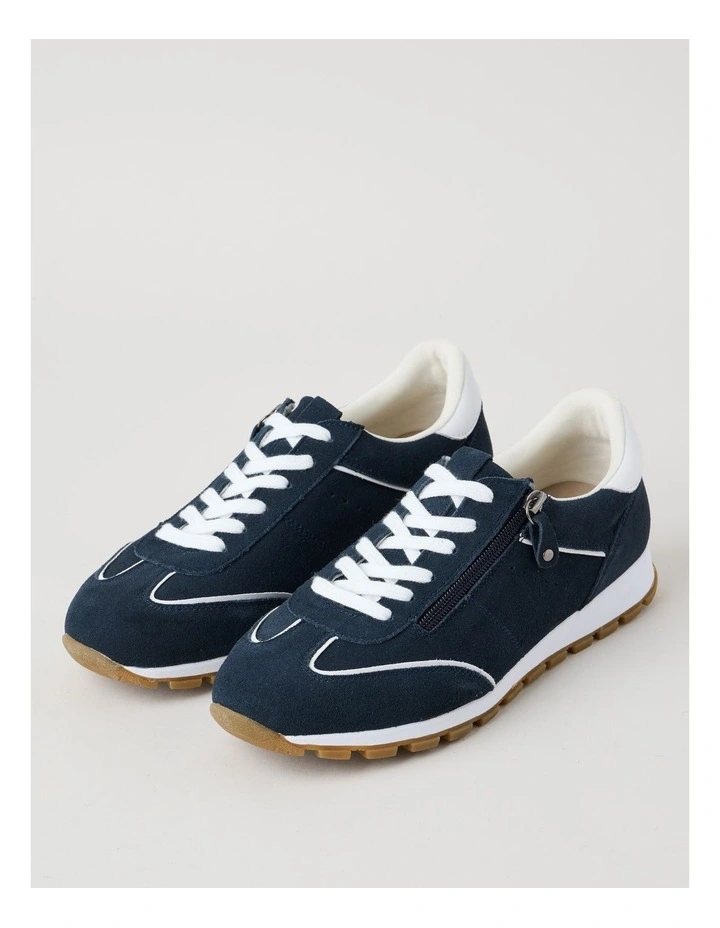 Hervey Sneaker in Navy image 5