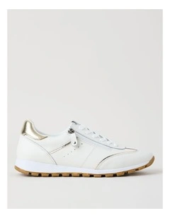Hervey Sneaker in White