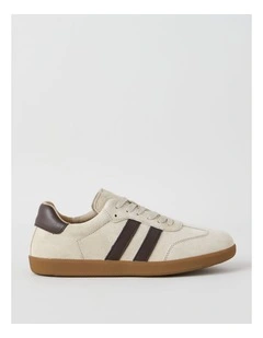 Lisbon Sneaker in Beige