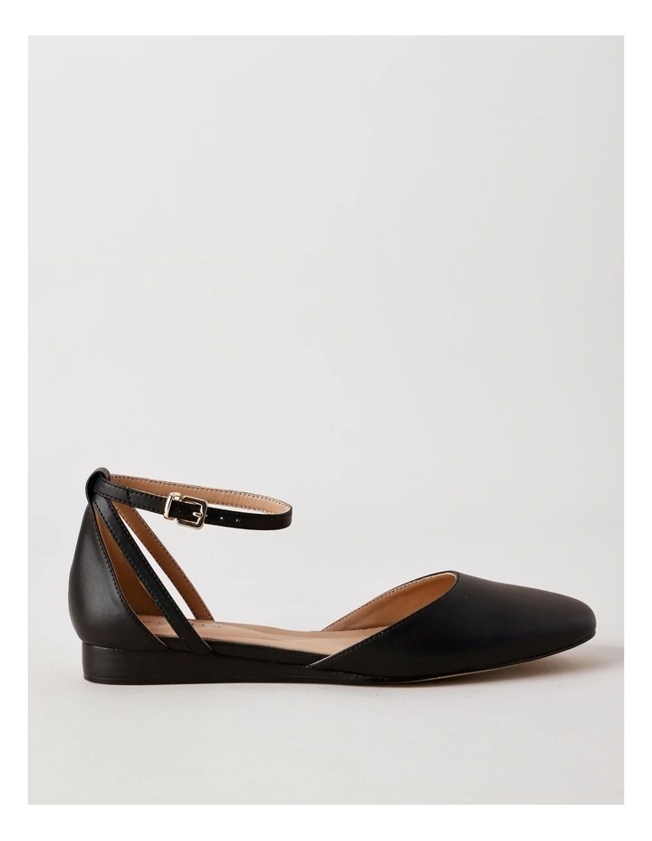 Kelise Flat Shoes in Black image 1