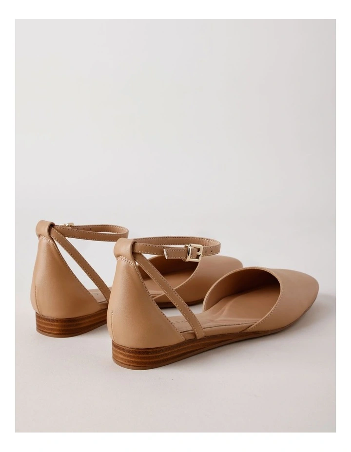 Kelise Flat Shoes in Latte image 5