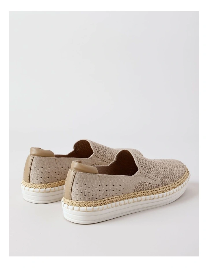 Queena Flat Shoe in Natural image 5