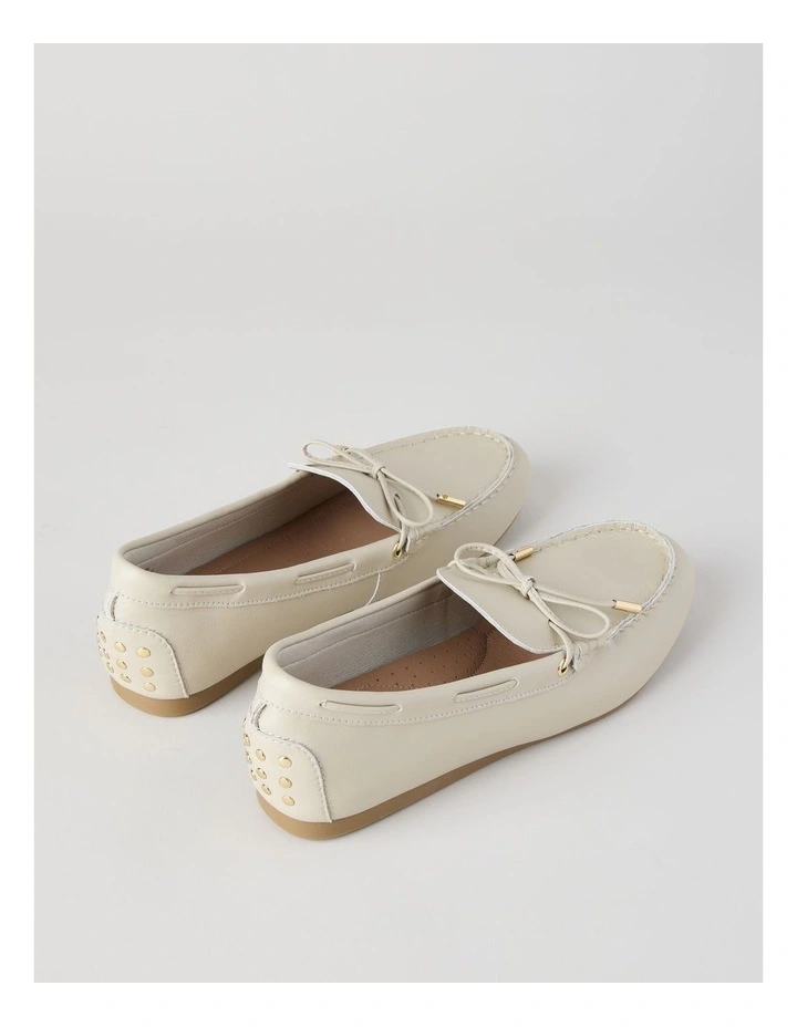 Suzie Flat Shoes in Sand Leather image 4
