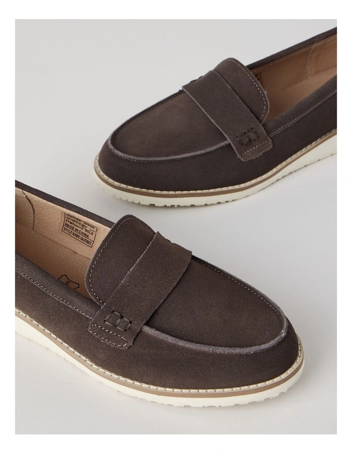 Quebec Flat Shoes in Brown image 3