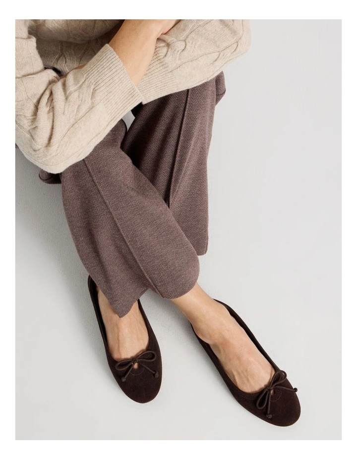 Cindy Flat Shoes in Chocolate Suede image 2