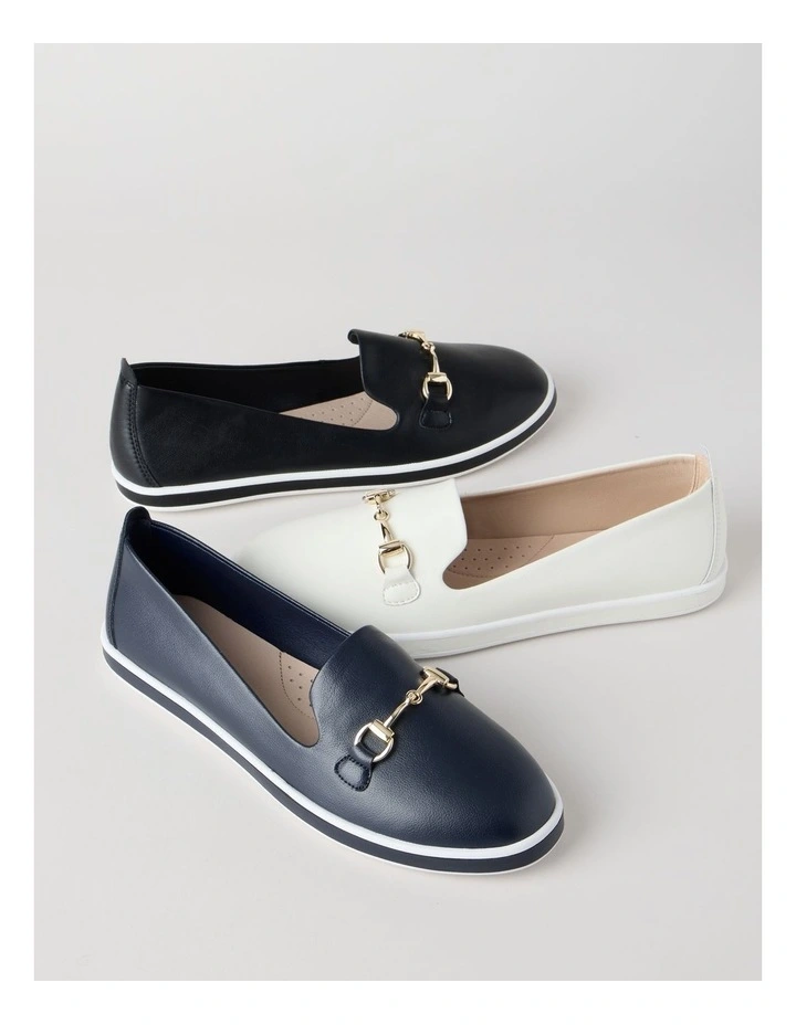 Lorne Flat Shoes in Navy image 7