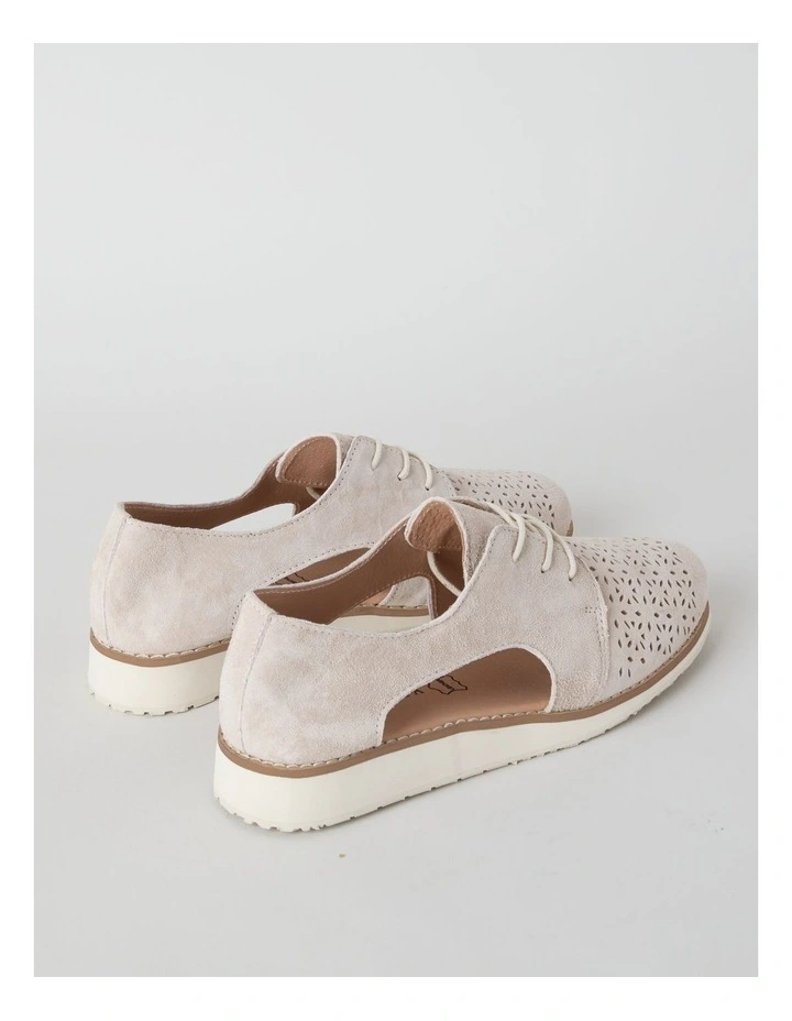 Rosie Flat Shoes in Bone image 4