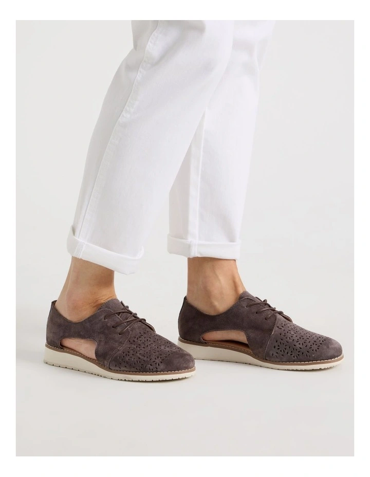 Rosie Flat Shoes in Chocolate image 2