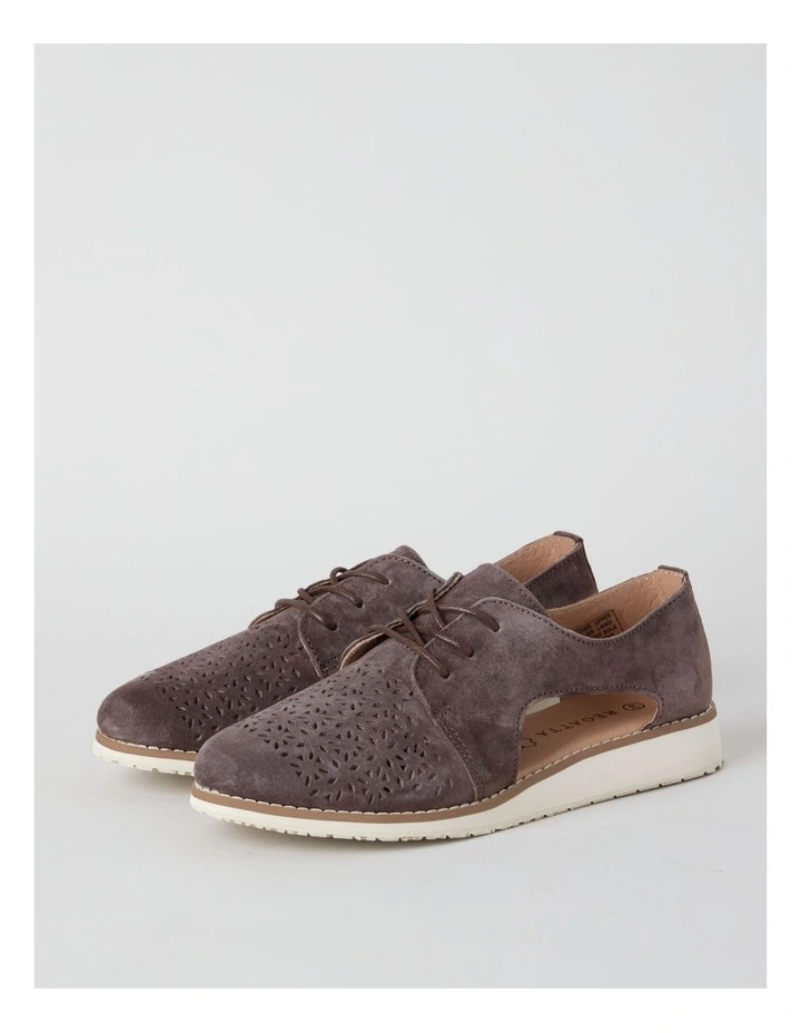 Rosie Flat Shoes in Chocolate image 2