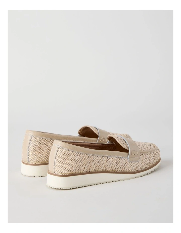 Quebec Flat Shoes in Raffia image 5