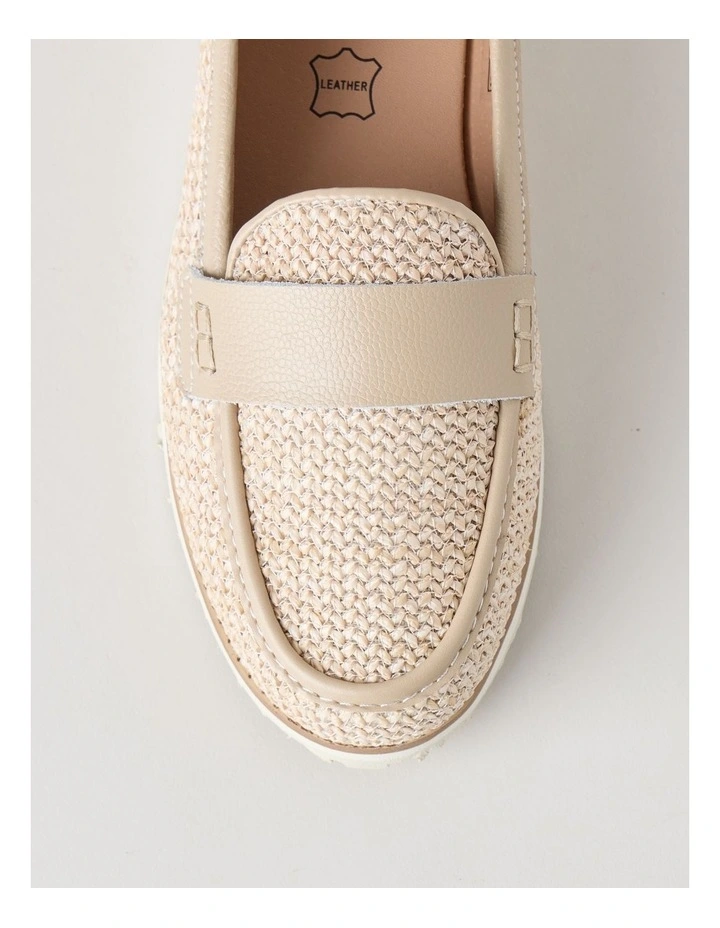 Quebec Flat Shoes in Raffia image 6