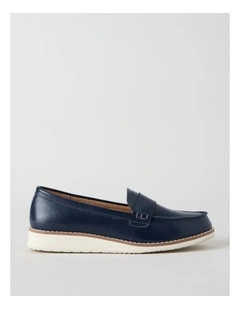 Quebec Flat Shoes in Navy
