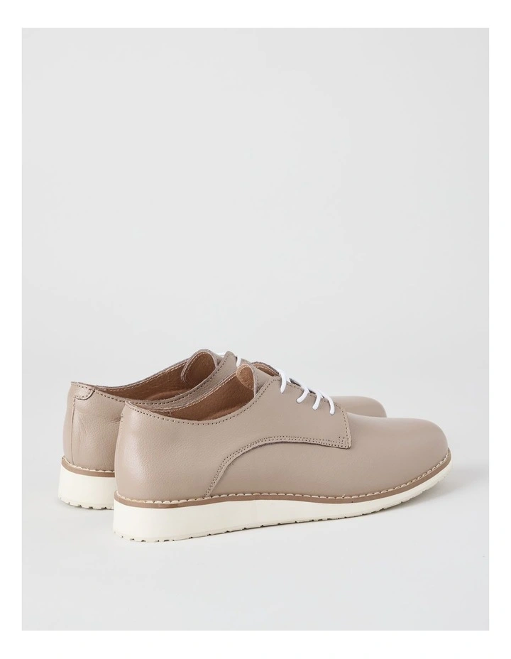 Rome Flat Shoes in Taupe image 4