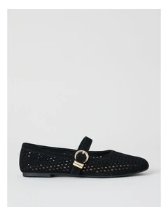 Dorothy Flat Shoes in Black