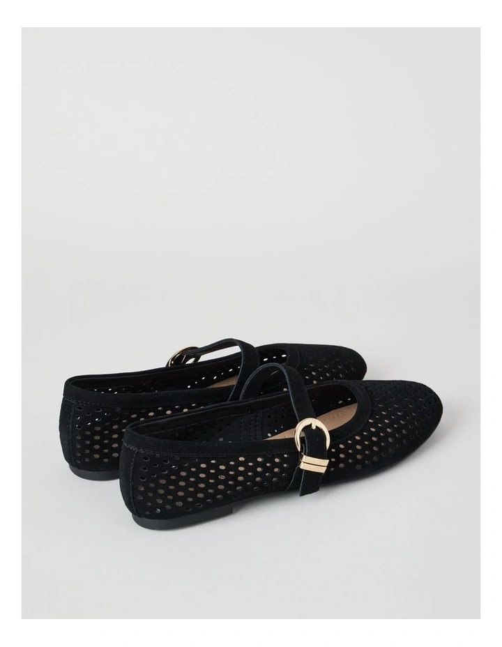 Dorothy Flat Shoes in Black image 4