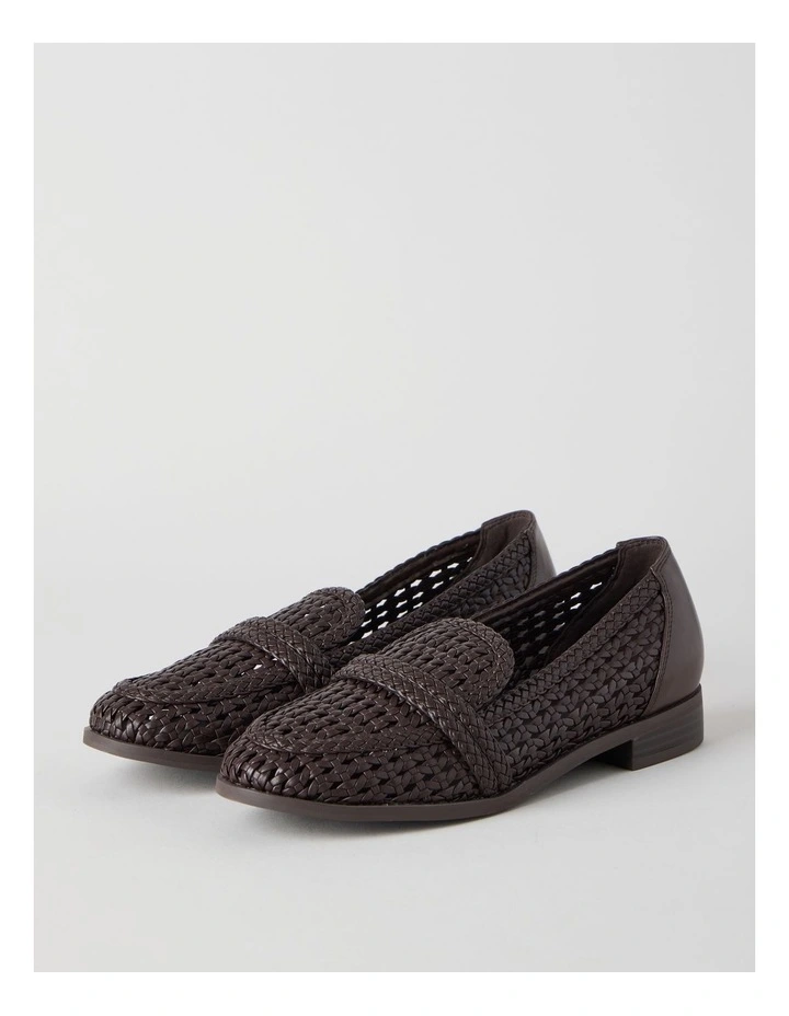 Blair Flat Shoes in Chocolate image 3