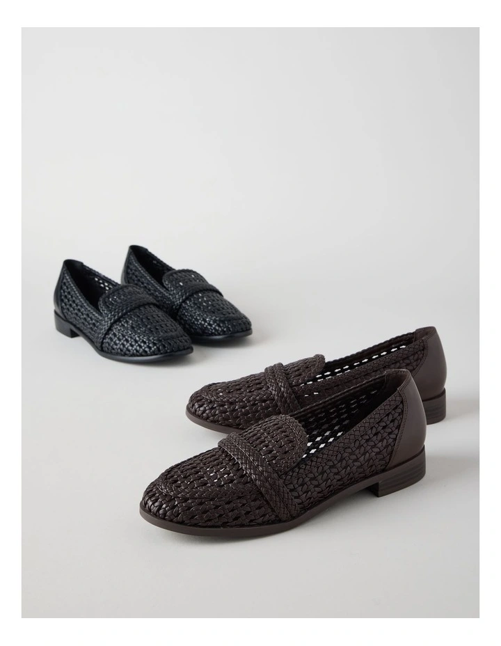 Blair Flat Shoes in Chocolate image 7