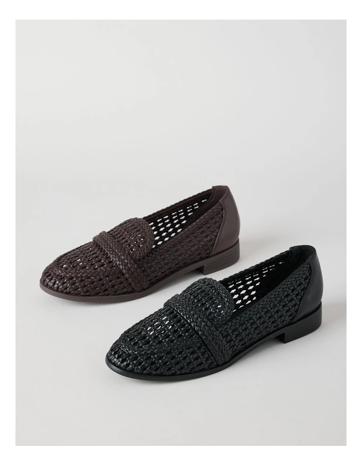 Blair Flat Shoes in Black image 7