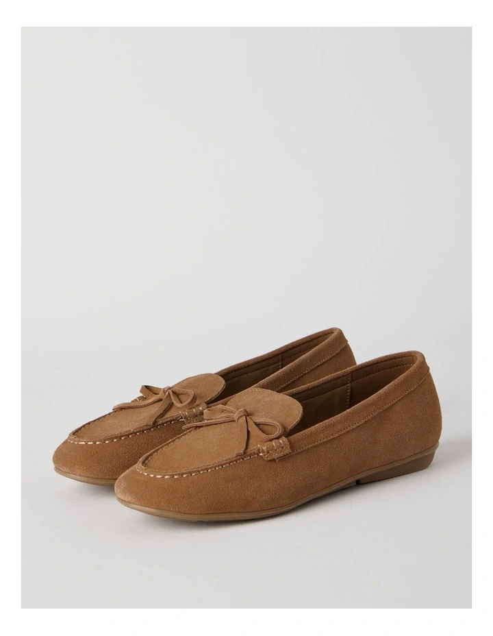 Avery Flat Shoes in Sand Suede image 3