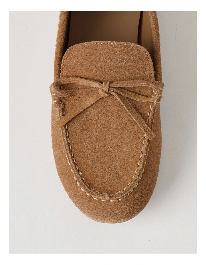Avery Flat Shoes in Sand Suede image 6